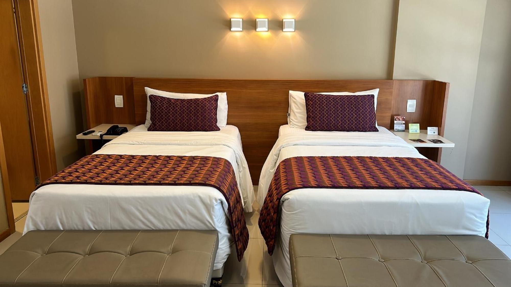 Jade Hotel Brasilia Candangolandia 외부 사진 A room at the hotel
