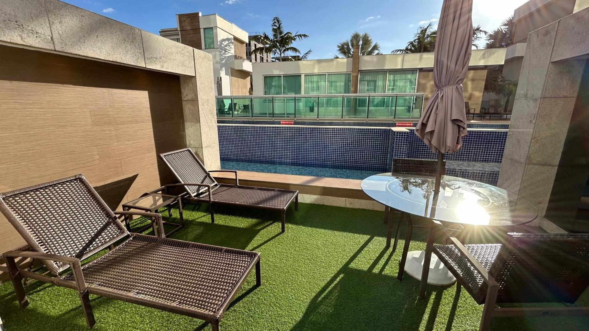 Jade Hotel Brasilia Candangolandia 외부 사진 Rooftop pool at the hotel